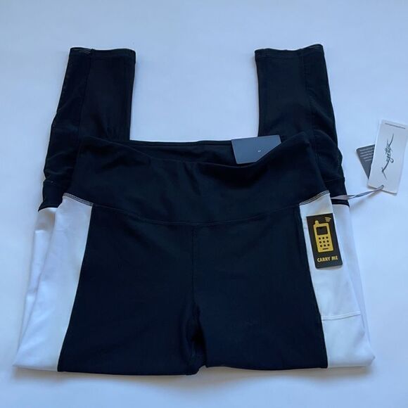 Gottex Moisture Wicking Leggings with Tummy Control and Pocket, LG - Picture 2 of 8